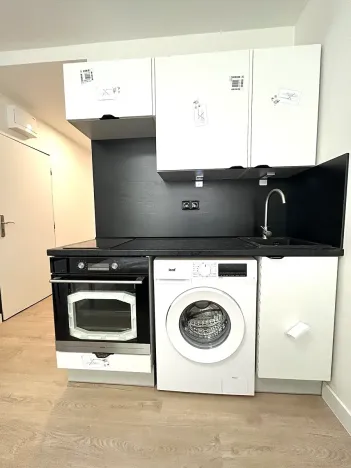 Pronájem bytu 1+kk, Praha - Vysočany, U vinných sklepů, 18 m2