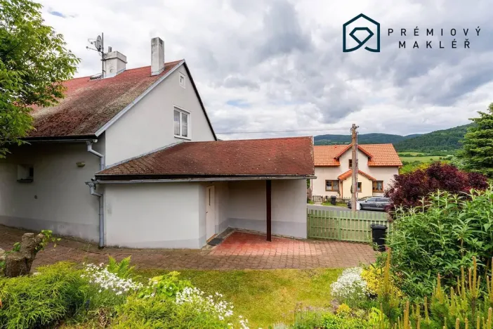 Pronájem rodinného domu, Okounov, 155 m2