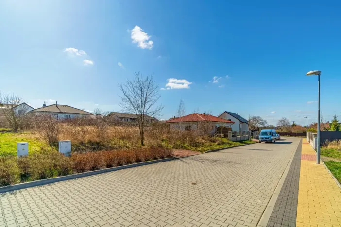 Prodej pozemku pro bydlení, Mělník, Včelařská, 863 m2