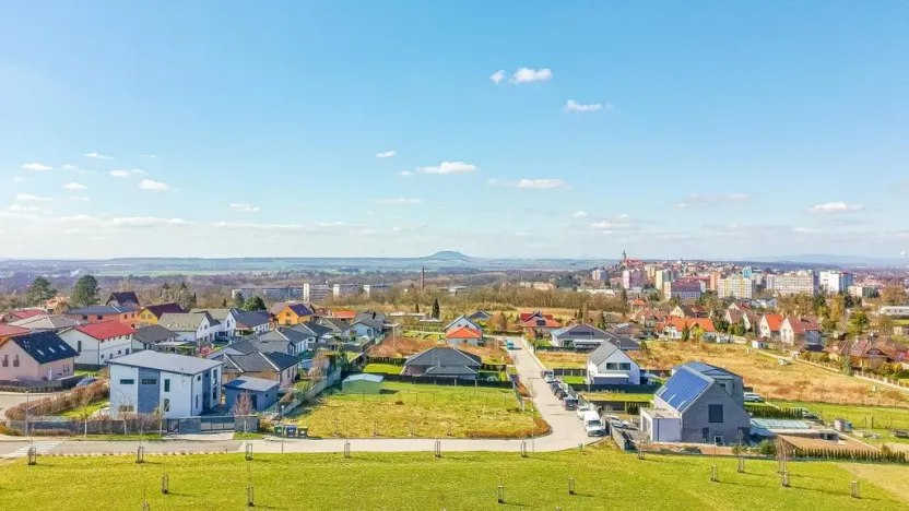 Prodej pozemku pro bydlení, Mělník, Včelařská, 863 m2