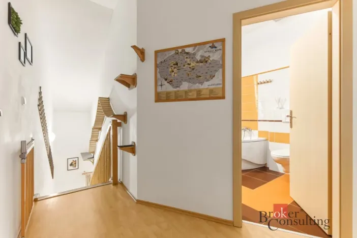 Prodej bytu 3+kk, Černošice, Zdeňka Lhoty, 74 m2