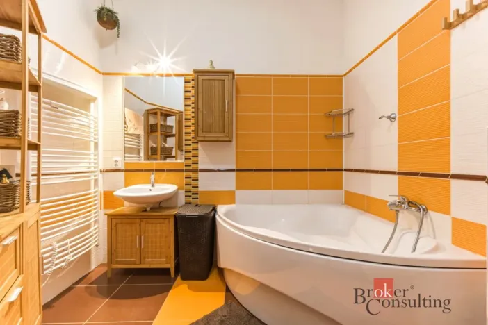 Prodej bytu 3+kk, Černošice, Zdeňka Lhoty, 74 m2