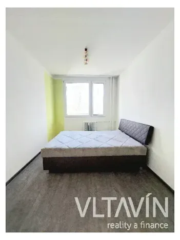 Pronájem bytu 2+kk, Praha - Kobylisy, Mirovická, 40 m2
