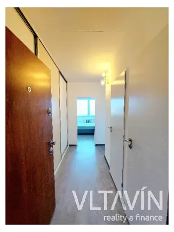 Pronájem bytu 2+kk, Praha - Kobylisy, Mirovická, 40 m2