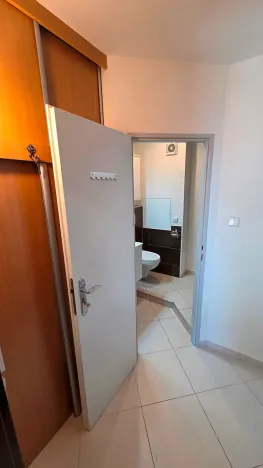 Prodej bytu 1+kk, Praha - Háje, Hekrova, 30 m2