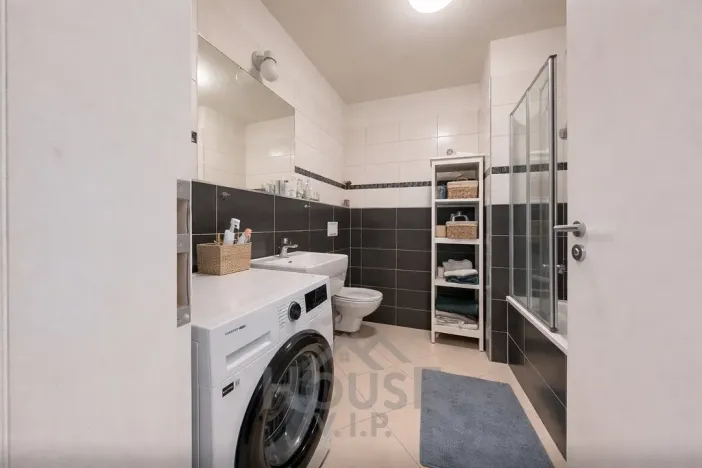 Prodej bytu 2+kk, Praha - Vysočany, Pod Harfou, 53 m2