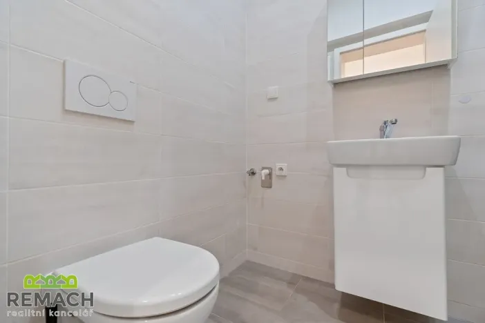 Pronájem bytu 1+kk, Uherské Hradiště, Prostřední, 47 m2