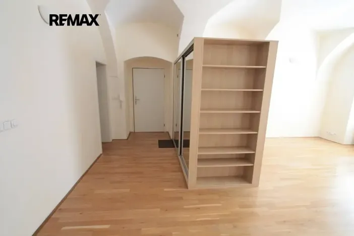 Pronájem bytu 1+1, Kolín, Karlovo náměstí, 44 m2