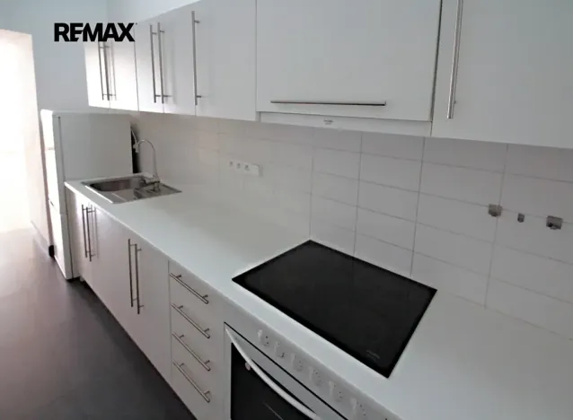 Pronájem bytu 1+1, Kolín, Karlovo náměstí, 44 m2