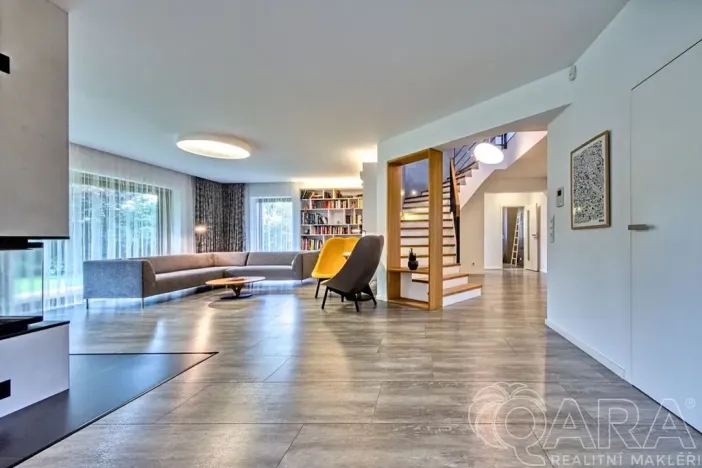 Prodej rodinného domu, Babice, Lomená, 293 m2