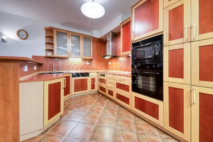 Pronájem bytu 2+kk, Dolní Břežany, 81 m2