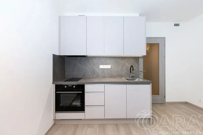 Prodej bytu 1+kk, Praha - Hloubětín, Poděbradská, 32 m2