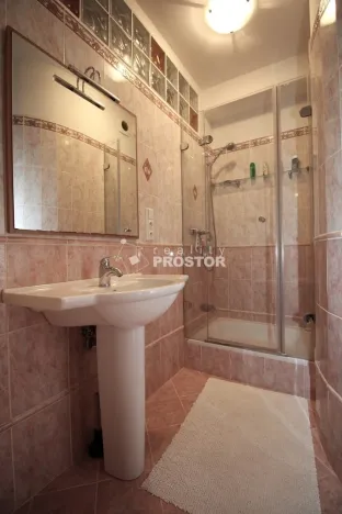 Pronájem bytu 3+kk, Praha - Žižkov, Pod kapličkou, 85 m2