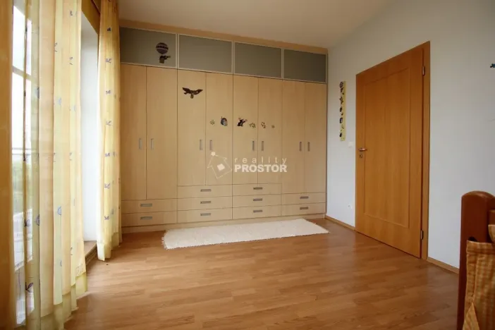 Pronájem bytu 3+kk, Praha - Žižkov, Pod kapličkou, 85 m2