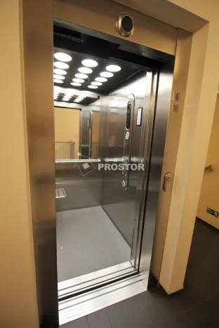 Pronájem bytu 3+kk, Praha - Žižkov, Pod kapličkou, 85 m2