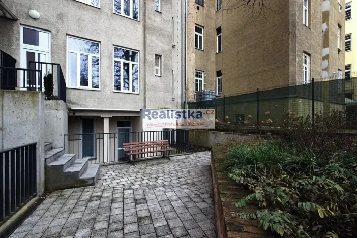 Pronájem bytu 1+kk, Brno, Údolní, 43 m2