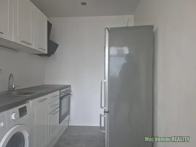 Pronájem bytu 2+kk, Praha - Letňany, Ostravská, 40 m2
