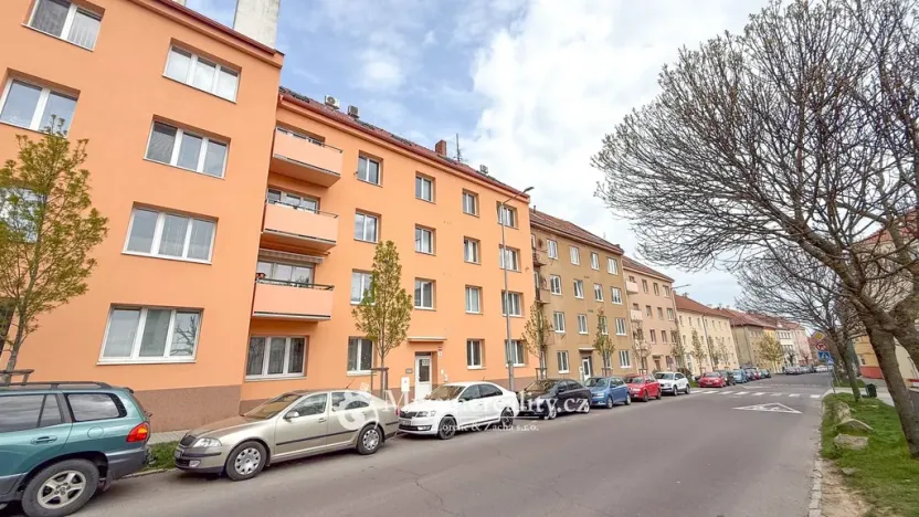Pronájem bytu 2+kk, Znojmo, Smetanova, 51 m2