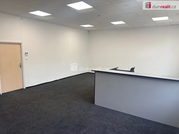 Pronájem kanceláře, Břeclav, náměstí T. G. Masaryka, 39 m2