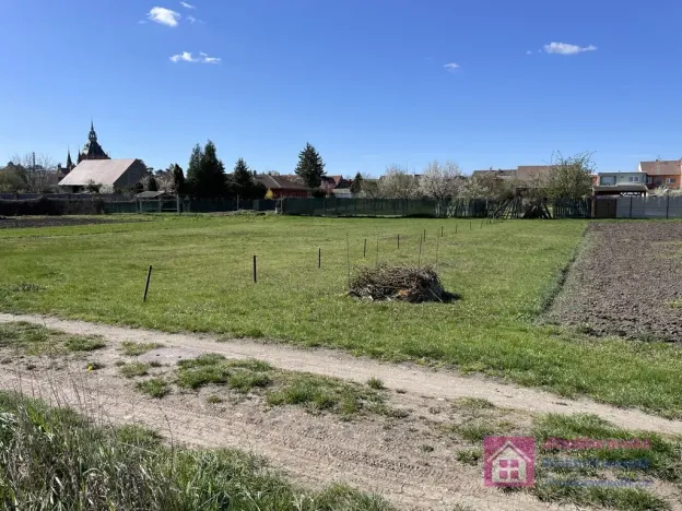 Prodej pole, Břeclav - Poštorná, 369 m2