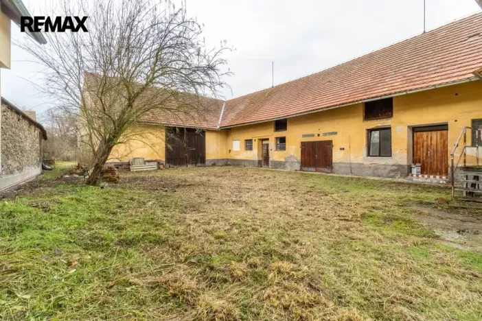 Prodej zemědělské usedlosti, Vrchotovy Janovice, 435 m2