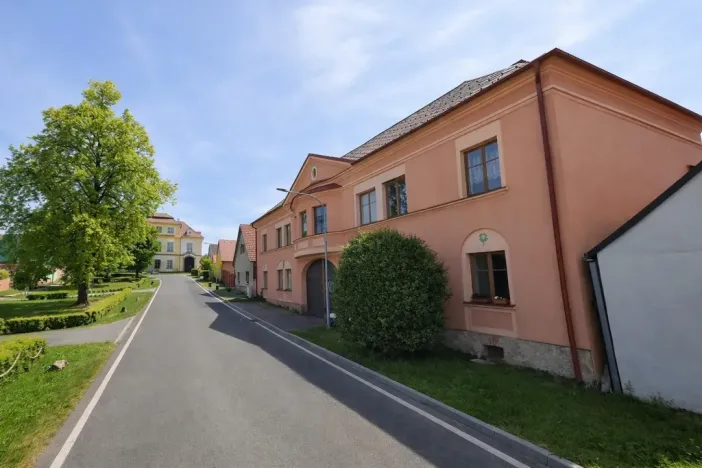 Pronájem bytu 1+1, Cebiv, 36 m2