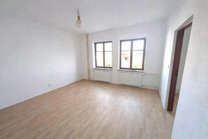 Pronájem bytu 1+1, Cebiv, 36 m2