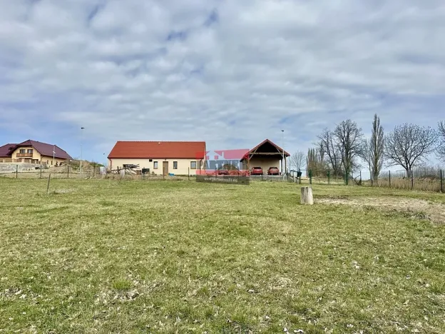 Prodej pozemku pro bydlení, Šebířov, 977 m2