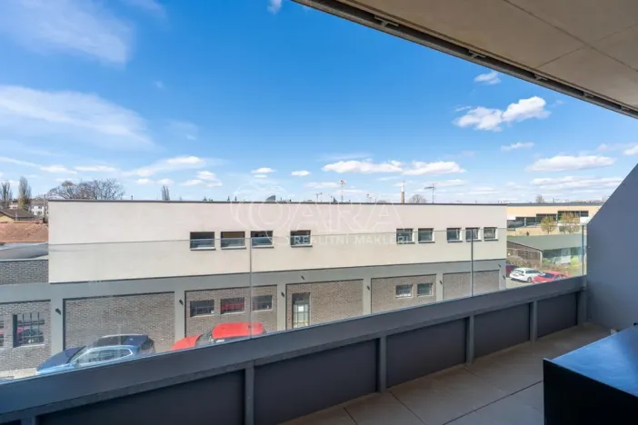 Pronájem bytu 1+kk, Brno - Židenice, Koperníkova, 35 m2