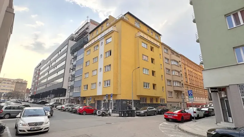 Pronájem bytu 1+1, Brno, Mezírka, 50 m2
