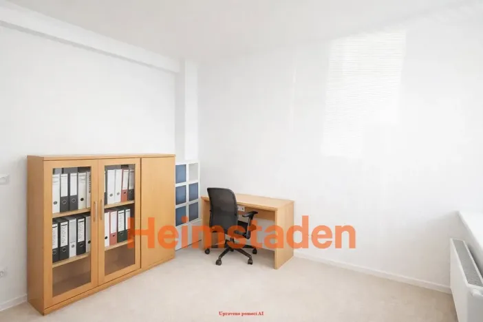 Pronájem kanceláře, Havířov - Město, Jana Švermy, 54 m2