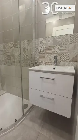 Pronájem bytu 1+1, Vsetín, Na Hrázi, 30 m2