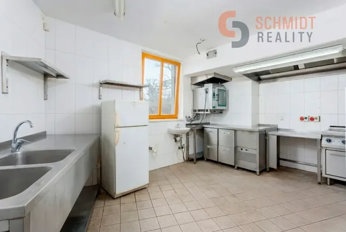 Prodej vícegeneračního domu, Brno, 576 m2