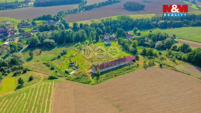 Prodej zemědělského objektu, Šebířov - Záříčí u Mladé Vožice, 916 m2
