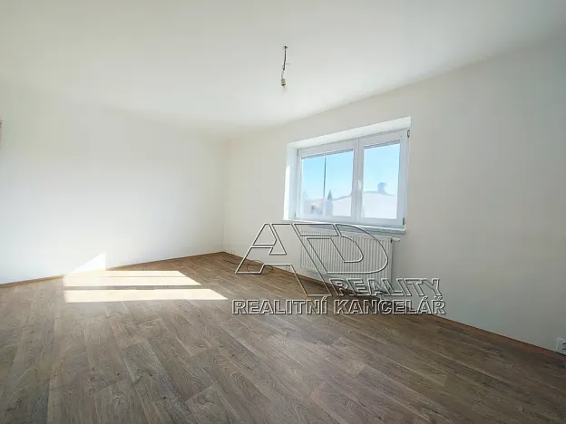 Pronájem bytu 2+kk, České Budějovice, 44 m2