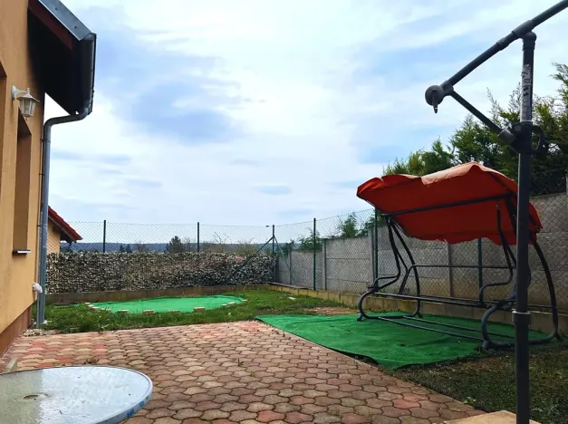 Pronájem rodinného domu, Vinařice, Na Horce, 102 m2