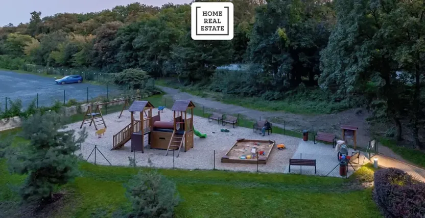 Prodej bytu 4+kk, Praha - Žižkov, Olšanská, 114 m2