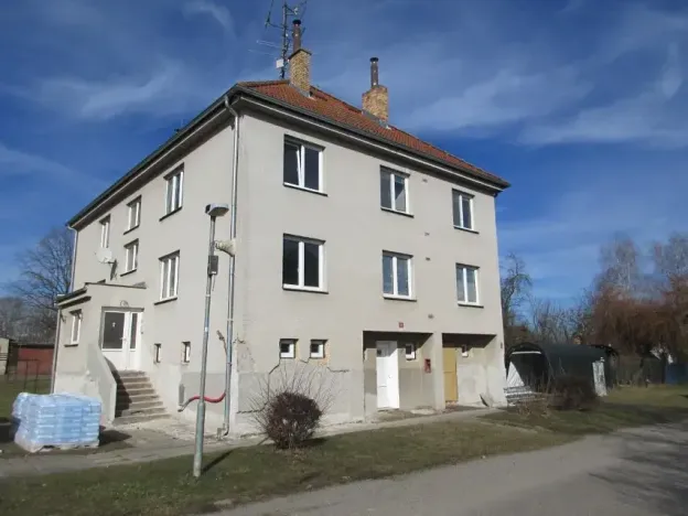 Prodej bytu 3+1, Dříteň, 72 m2