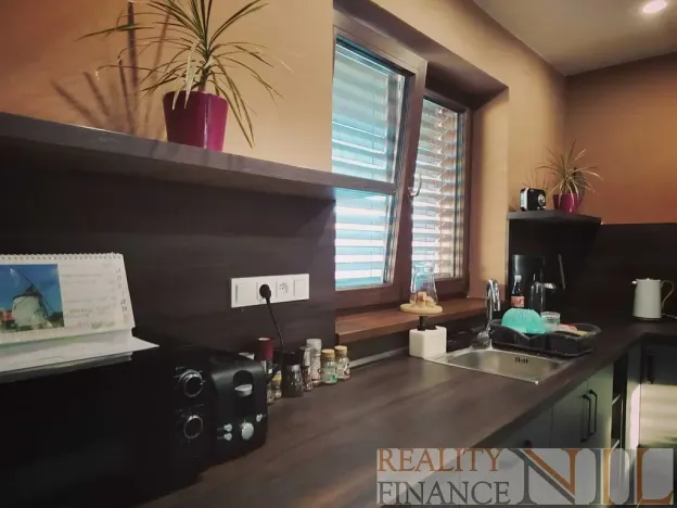 Pronájem rodinného domu, Hradec, 121 m2