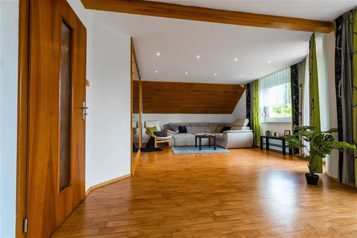 Prodej rodinného domu, Zeleneč, Zahradní, 203 m2