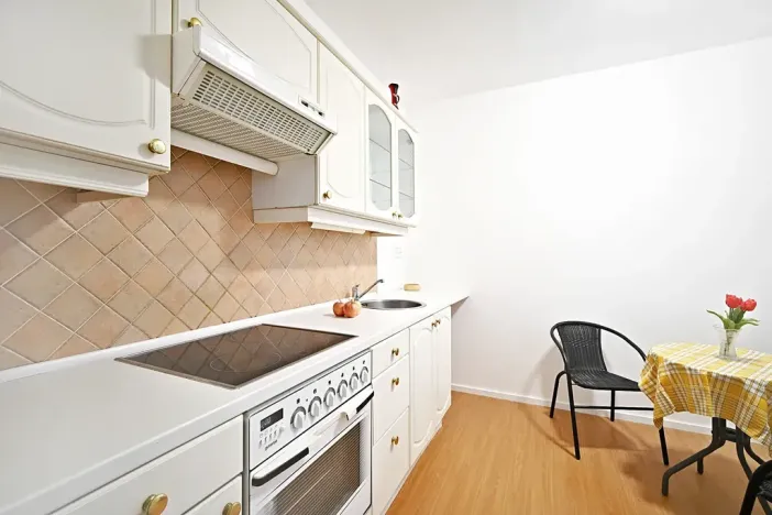 Pronájem bytu 3+1, Praha - Hlubočepy, Lamačova, 69 m2