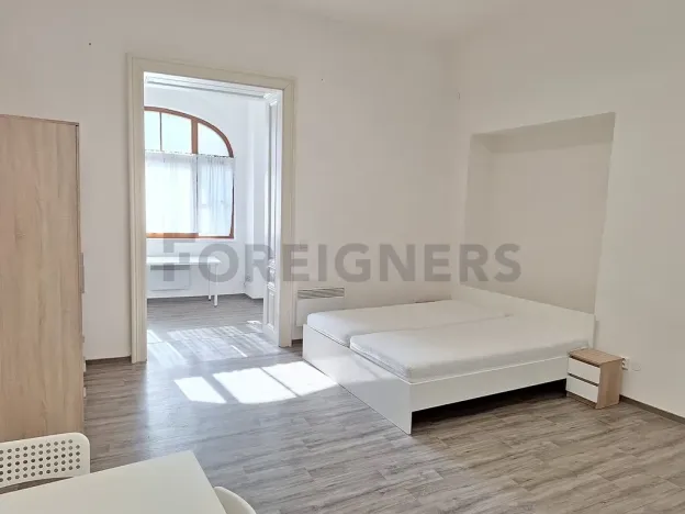 Pronájem bytu 1+kk, Olomouc, Horní náměstí, 40 m2