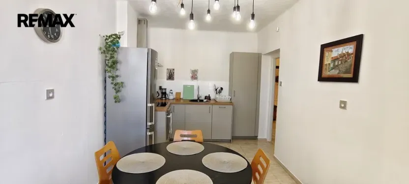 Prodej bytu 3+1, Karlovy Vary, nábřeží Jana Palacha, 96 m2