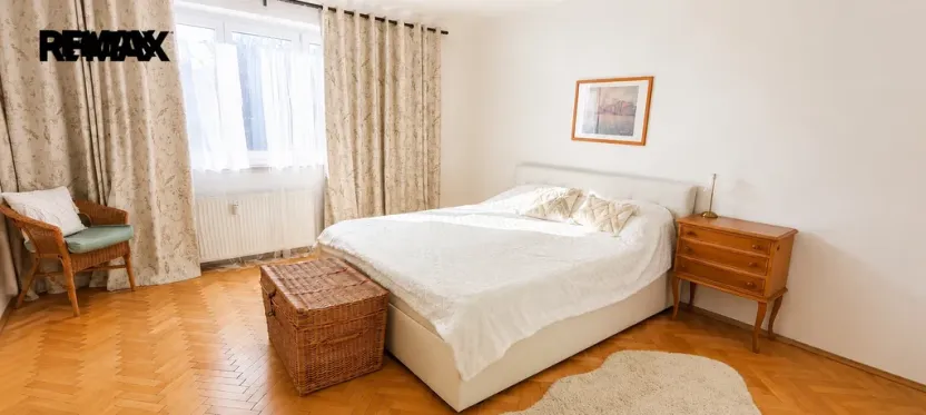 Prodej bytu 3+1, Karlovy Vary, nábřeží Jana Palacha, 96 m2