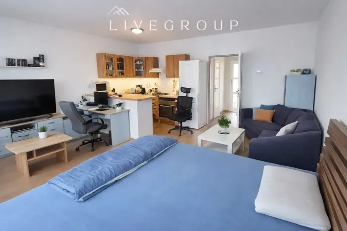 Prodej bytu 2+kk, Rosice, Na Štěpnici, 71 m2