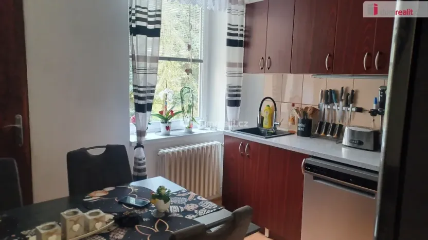 Prodej činžovního domu, Děčín - Děčín II-Nové Město, Kamenická, 265 m2