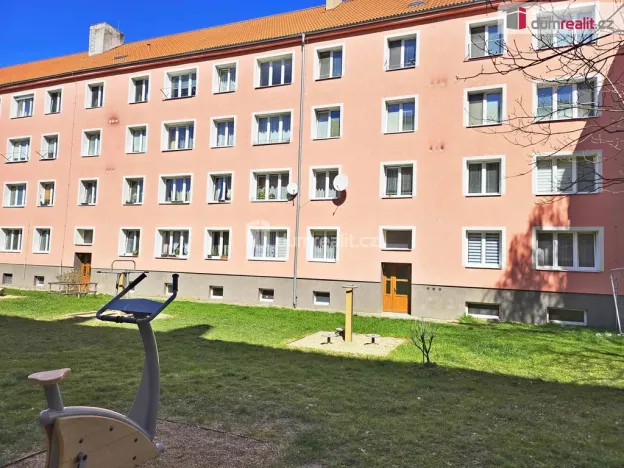 Pronájem bytu 1+kk, Roudnice nad Labem, třída T. G. Masaryka, 21 m2