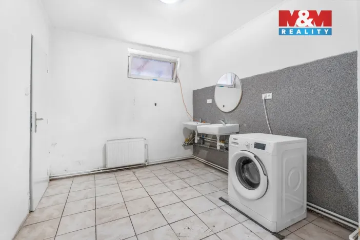 Prodej činžovního domu, Janov nad Nisou, 400 m2