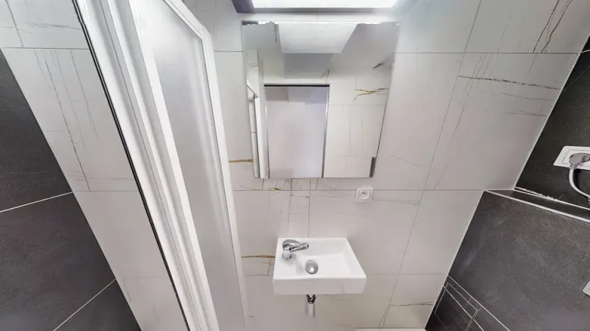 Prodej bytu 1+kk, Praha, Nad Kajetánkou, 17 m2