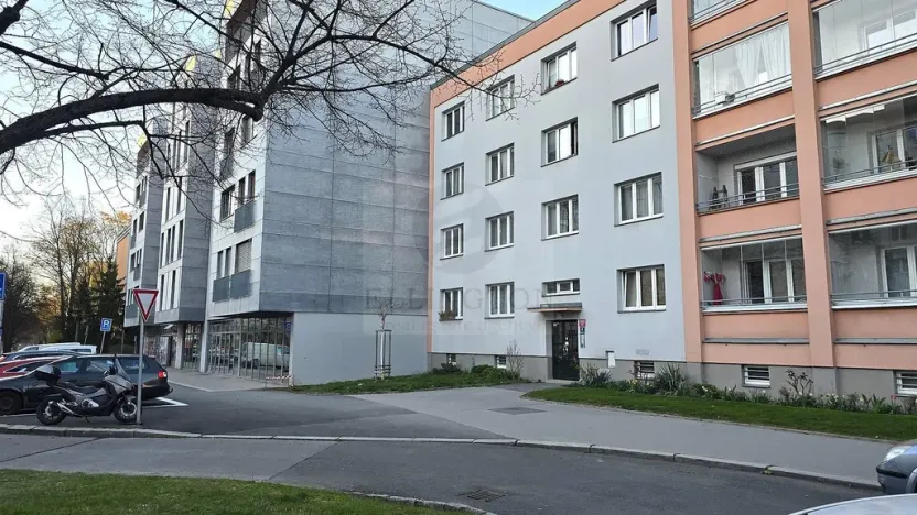 Pronájem bytu 2+1, Praha - Břevnov, Brunclíkova, 56 m2